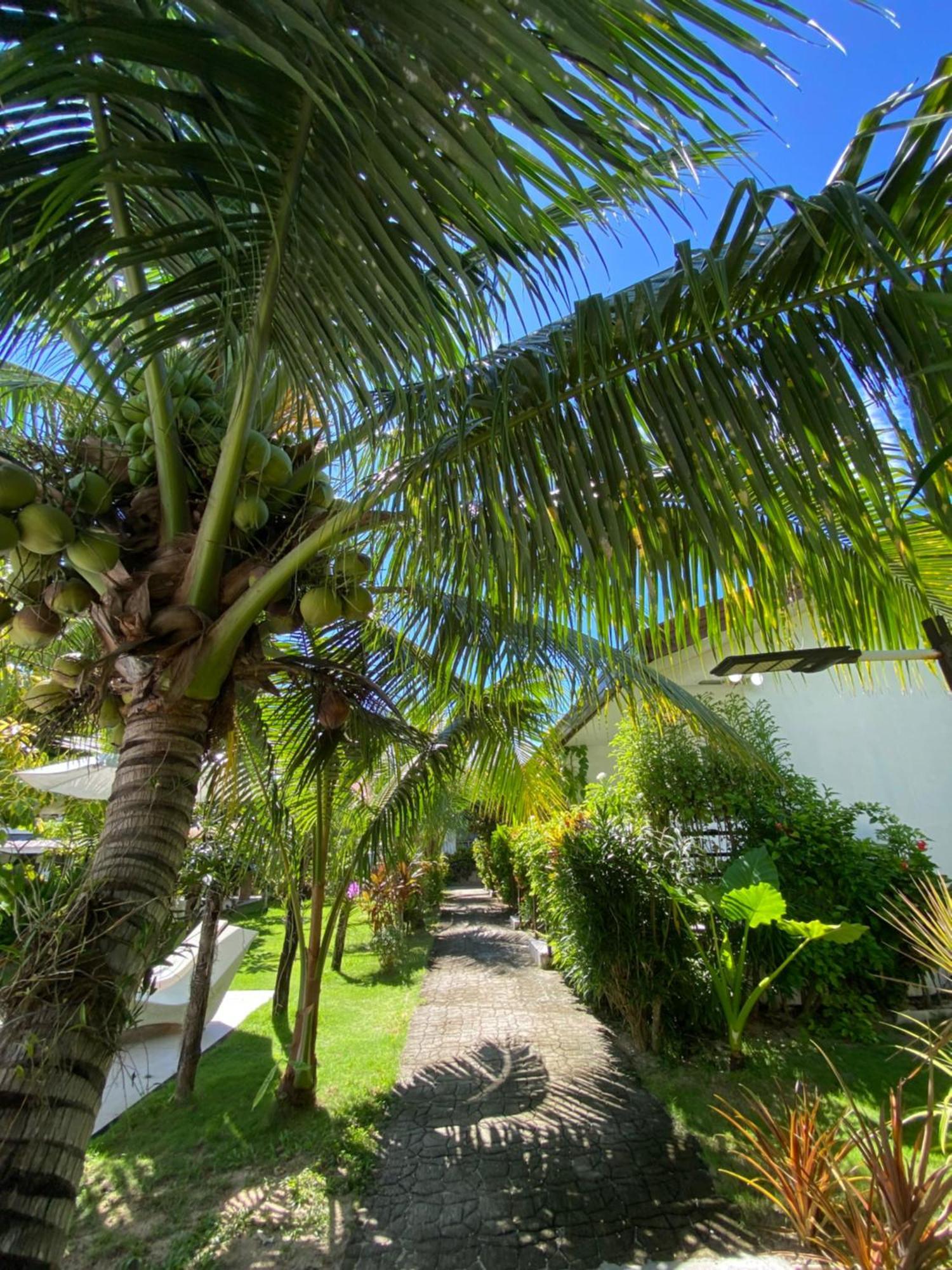 Vivo Siargao Hotel Хенерал Луна Екстериор снимка