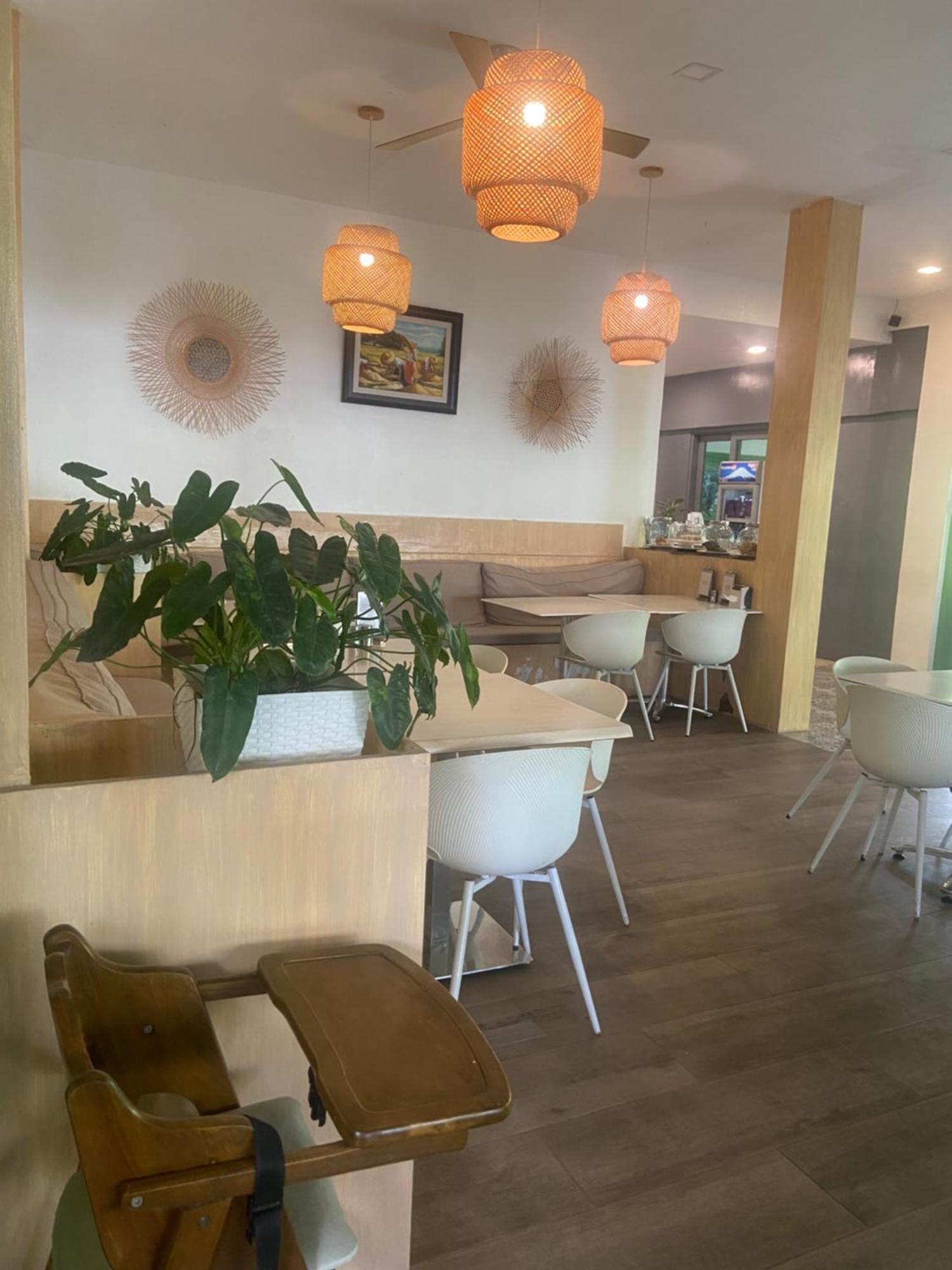 Vivo Siargao Hotel Хенерал Луна Екстериор снимка
